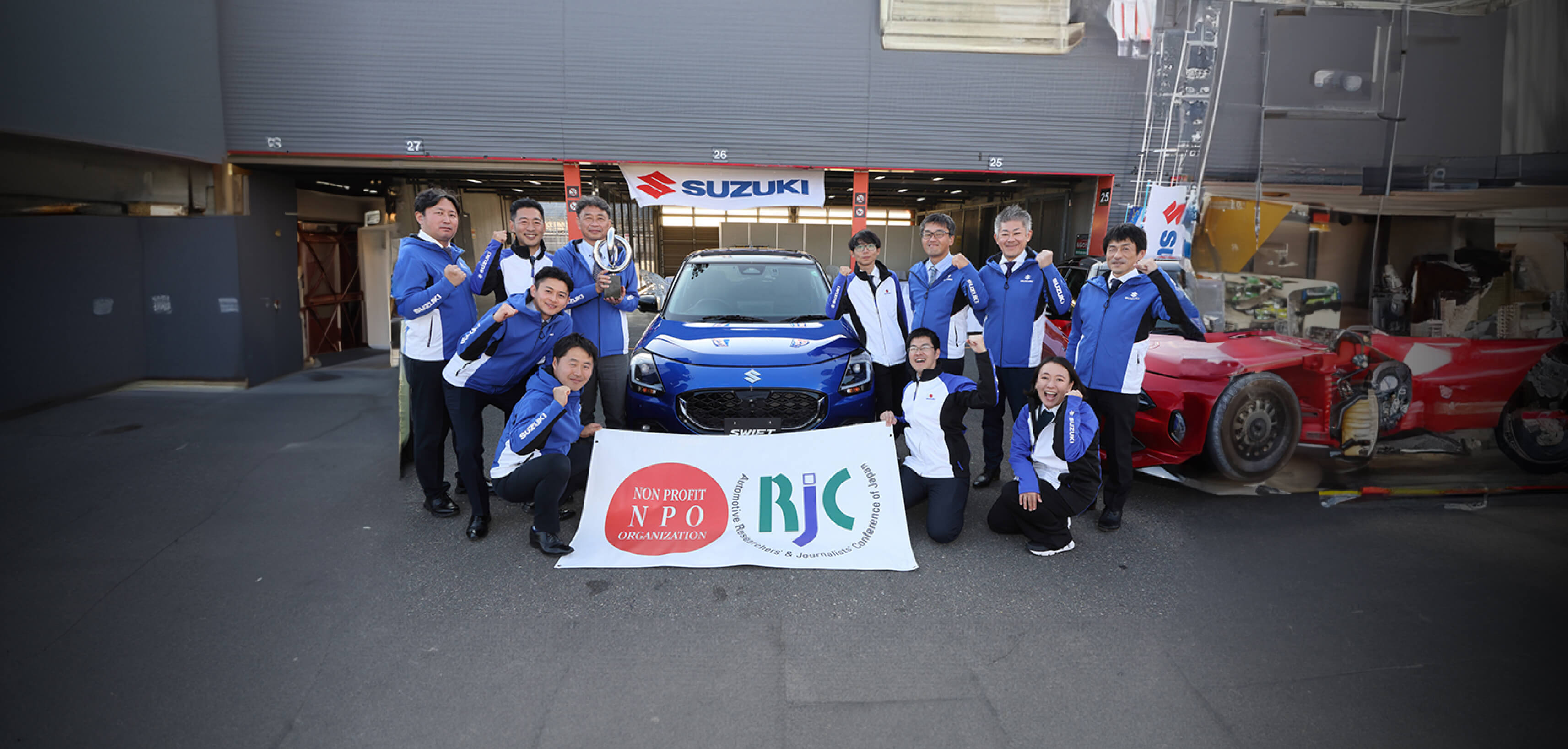 EL SUZUKI SWIFT GANA EL “COCHE DEL AÑO” EN JAPÓN