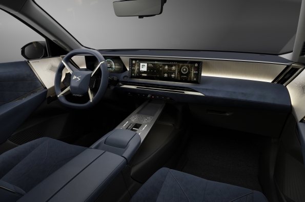 INTERIOR DEL DS Nº.8