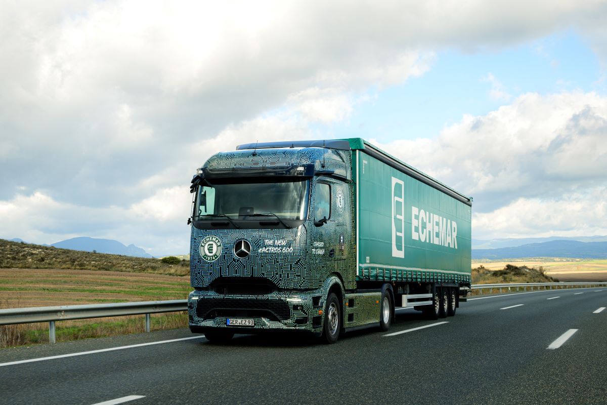 TRANSPORTES ECHEMAR PONE A PRUEBA EL PRIMER MERCEDES-BENZ eACTROS 600 QUE LLEGA A ESPAÑA