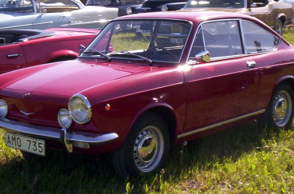 FIAT 850 COUPÉ