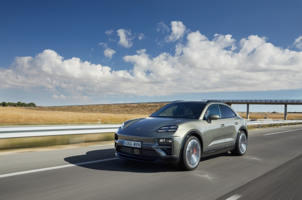 PORSCHE MACAN ELÉCTRICO